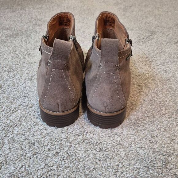 Clarks Nissini Top Waterproof Dark Taupe Suede Size 9 - Picture 3 of 8